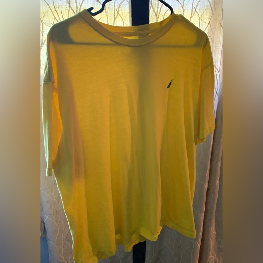 Men’s Nautica T-Shirt size XL